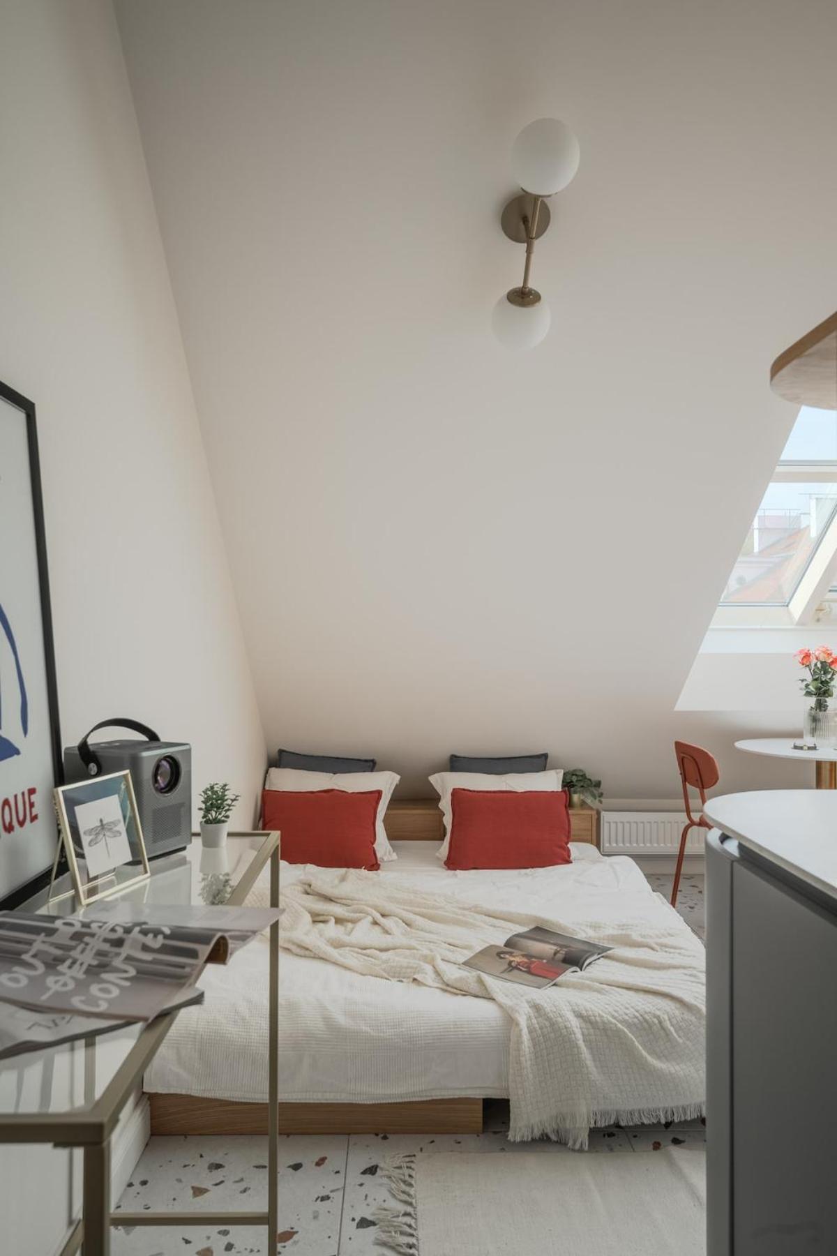 New! Mini-designer Rooftop Ac & Garden, Castle! Prague